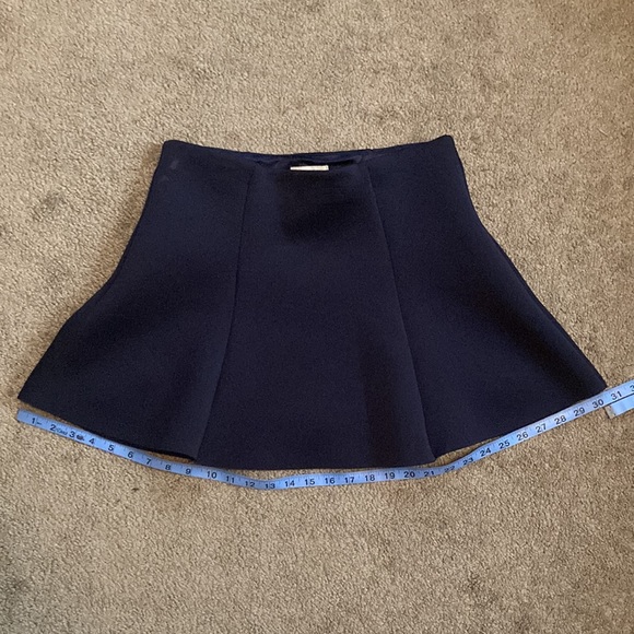 Forever 21 Los Angeles Ca. navy blue plain trumpet above the knee skirt, Large - Picture 10 of 13